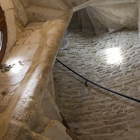 מלון Restaurant Des Remparts