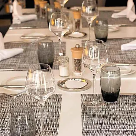 Restaurant Des Remparts Hotel 3*