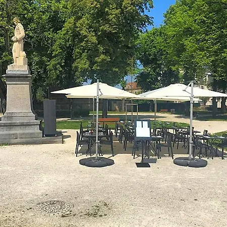 Restaurant Des Remparts 3*