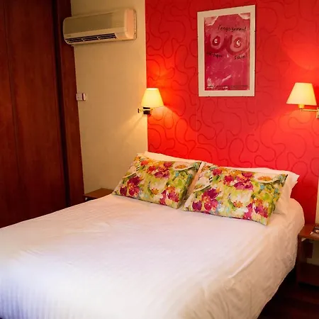 Hotell Restaurant Des Remparts 3*