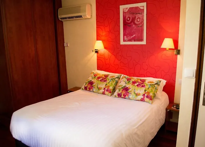 Hotel Restaurant Des Remparts 3*